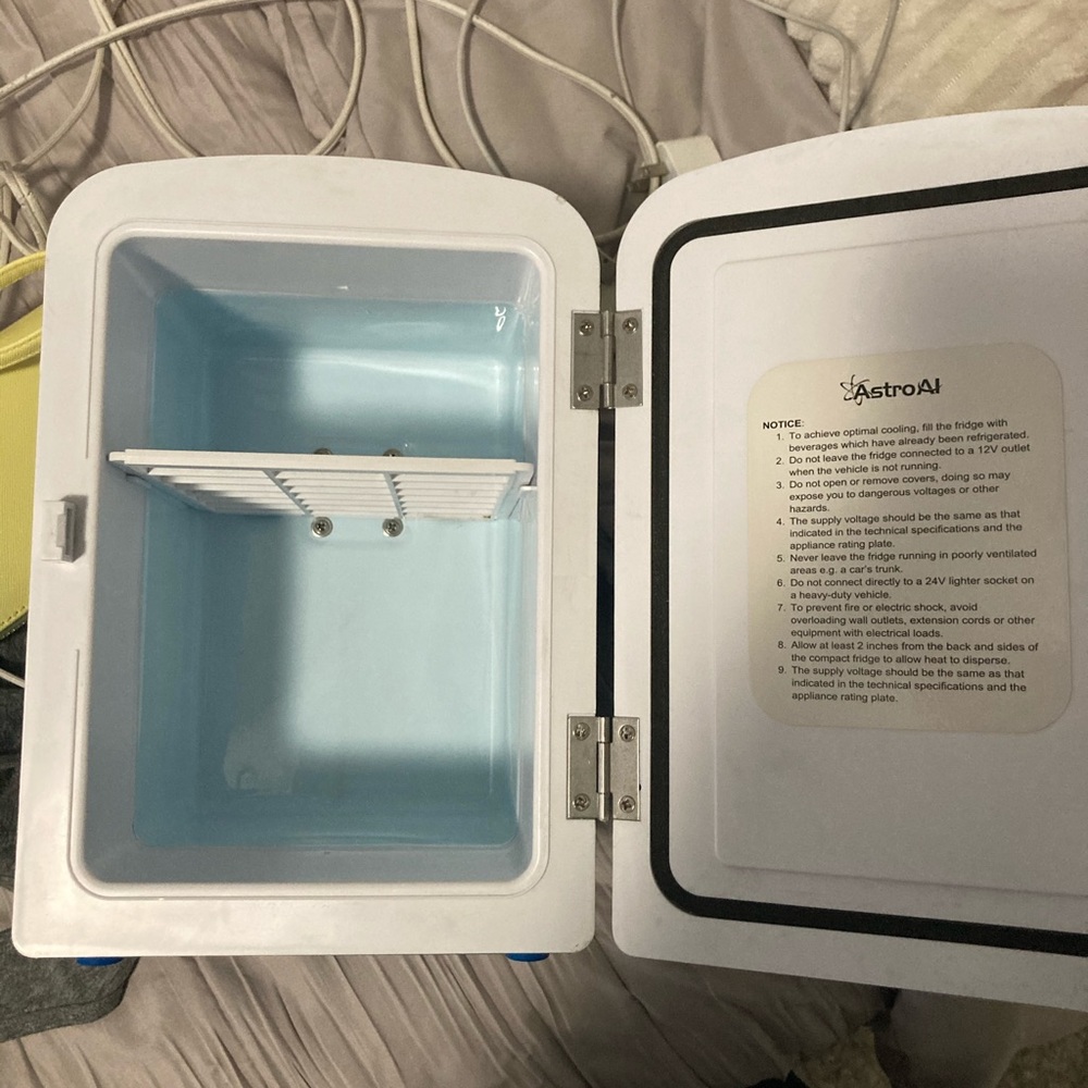 Mini skin care fridge